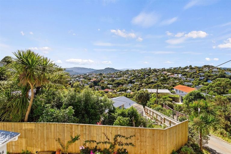 Photo of property in 14 Voltaire Street, Karori, Wellington, 6012