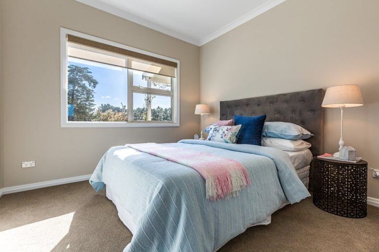 Photo of property in 2 Kirian Lane, Pollok, 2684