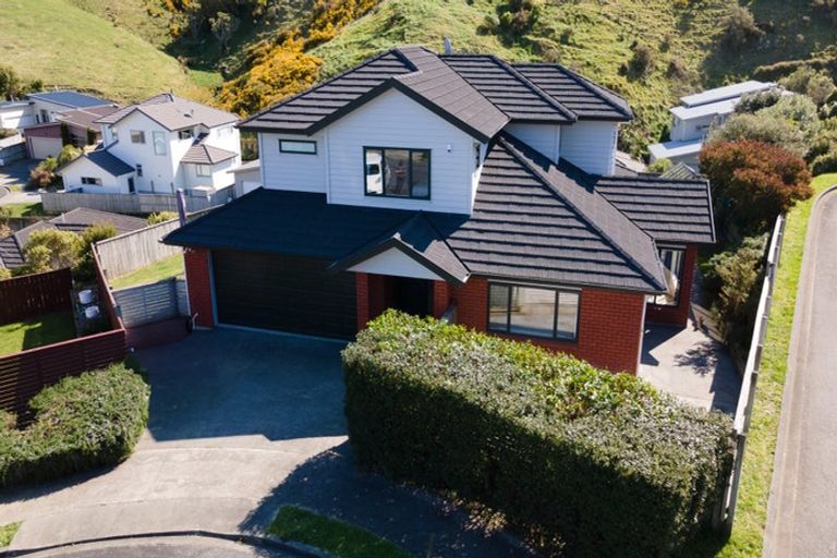 Photo of property in 17 Cheetwood Street, Churton Park, Wellington, 6037