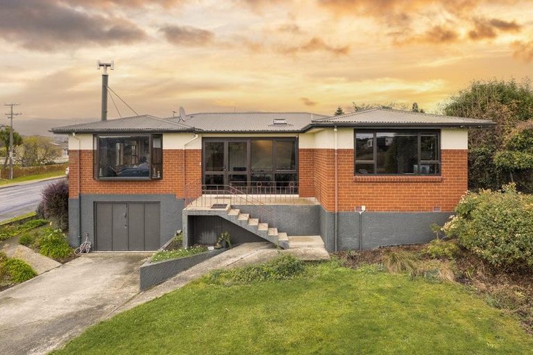 Photo of property in 17 Collins Street, Waikouaiti, 9510