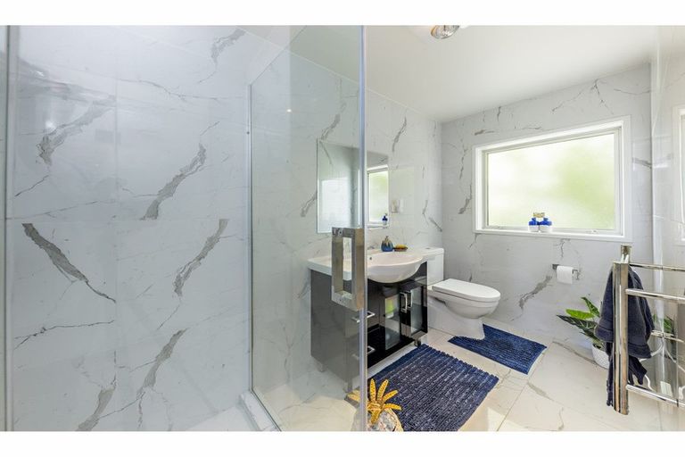 Photo of property in 12a Glenburn Place, Papakura, 2110