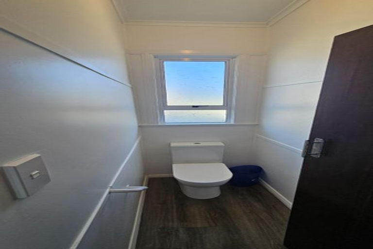 Photo of property in 65 Tukapa Street, Westown, New Plymouth, 4310