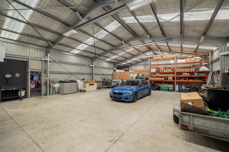 Photo of property in 583 State Highway 16, Kumeu, 0891