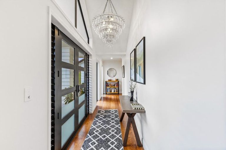 Photo of property in 72 Vaughans Road, Long Bay, Albany, 0792
