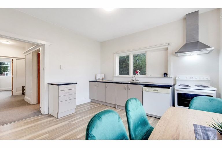 Photo of property in 30 Carnarvon Street, Linwood, Christchurch, 8062