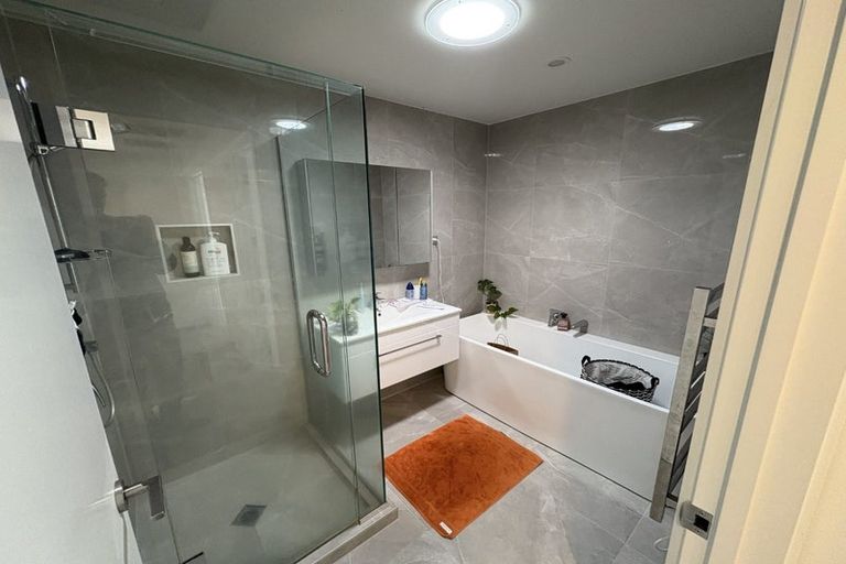 Photo of property in 3 Moki Place, Long Bay, Auckland, 0630