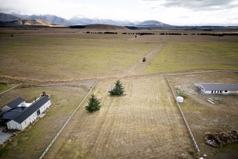 Photo of property in 88 The Drive, Twizel, 7999