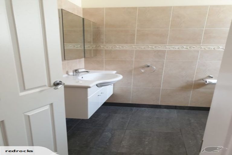 Photo of property in 333 The Parade, Island Bay, Wellington, 6023