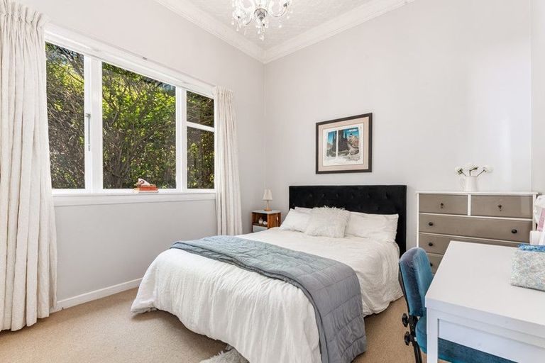 Photo of property in 8 Henry Street, Kilbirnie, Wellington, 6022