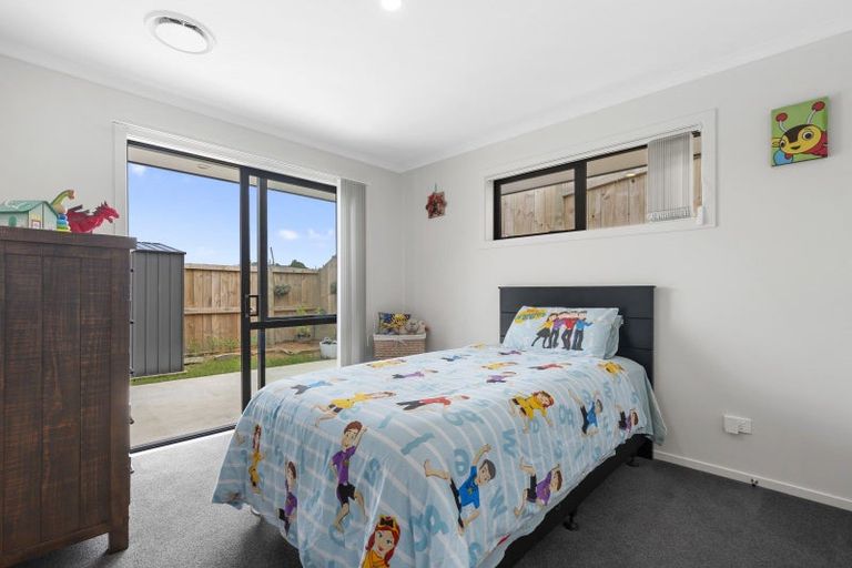Photo of property in 11 Oyster Place, Omokoroa, 3114