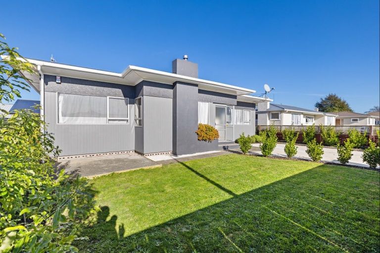 Photo of property in 8 Glasgow Street, Takaro, Palmerston North, 4412