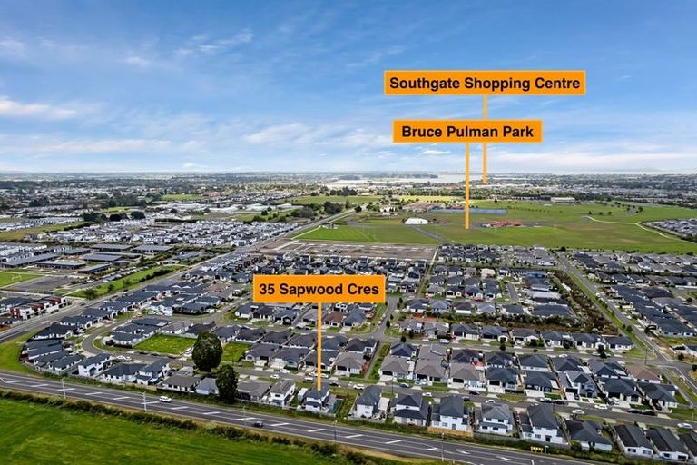 Photo of property in 35 Sapwood Crescent, Takanini, 2110