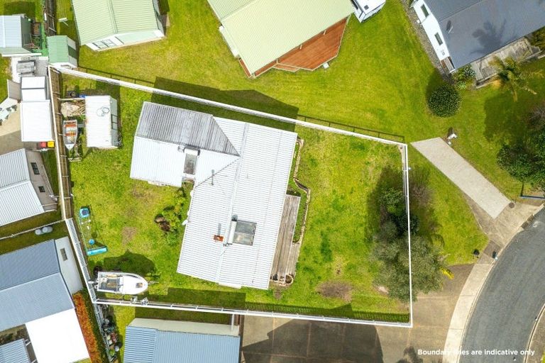 Photo of property in 7 Endeavour Close, Whitianga, 3510