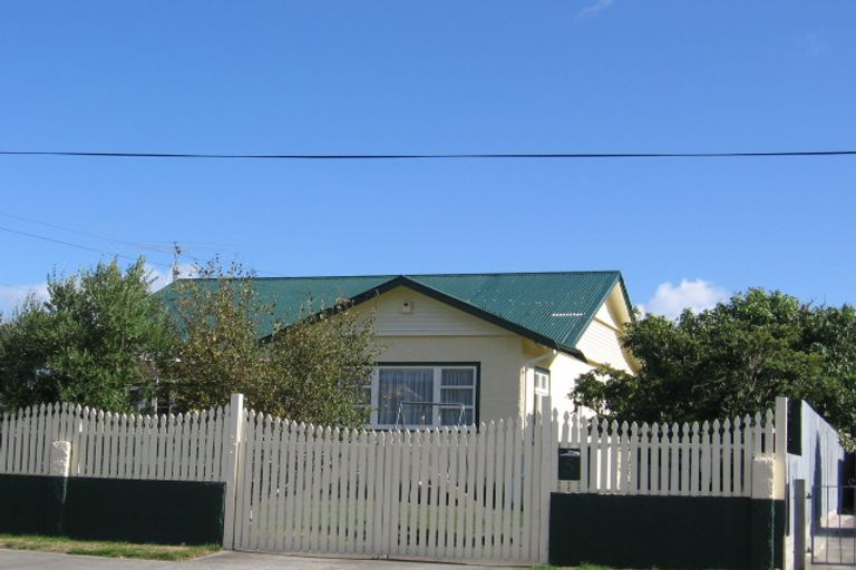Photo of property in 5 Tennyson Street, Petone, Lower Hutt, 5012
