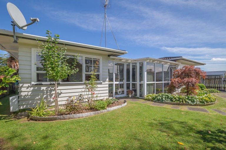 Photo of property in 74 Kennedy Drive, Levin, 5510