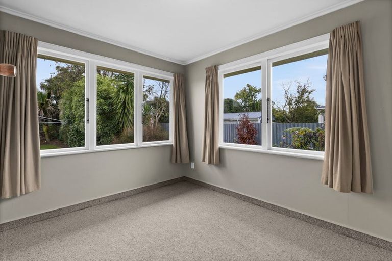 Photo of property in 43 Oldham Avenue, Onekawa, Napier, 4110