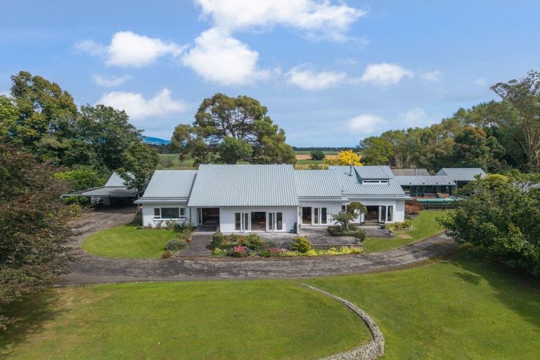 Photo of property in 208 Roslyn Road, Levin, 5510