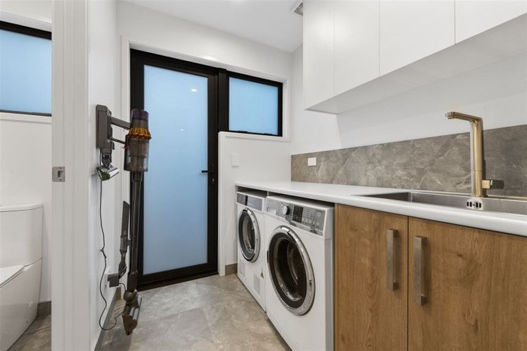Photo of property in 336a Oceanbeach Road, Mount Maunganui, 3116