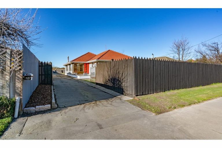 Photo of property in 39 Branston Street, Hornby, Christchurch, 8042