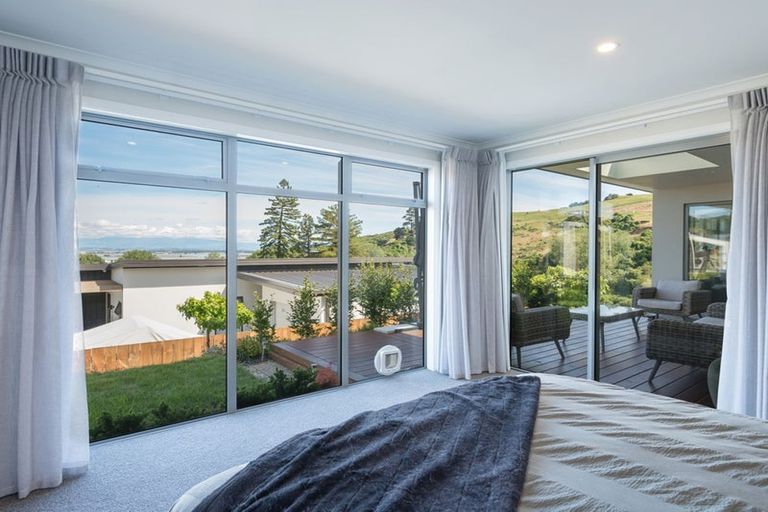 Photo of property in 22 Hill Tops Way, Stoke, Nelson, 7011