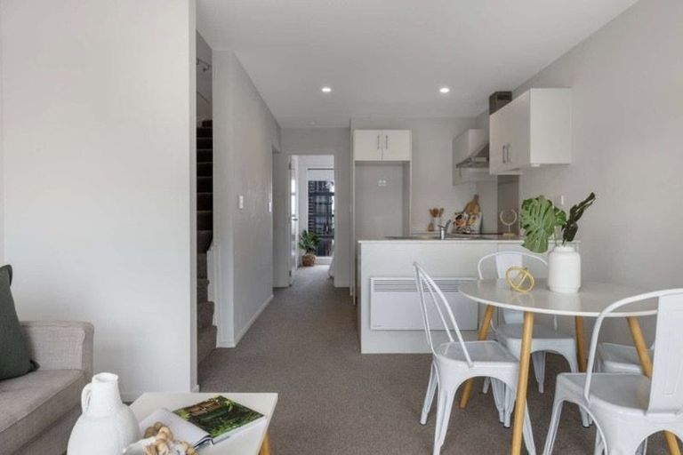 Photo of property in 62/17 Owens Place, Mount Maunganui, 3116