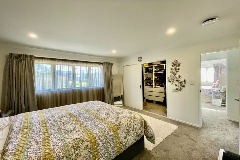 Photo of property in 19 Mason Street, New Lynn, Auckland, 0600