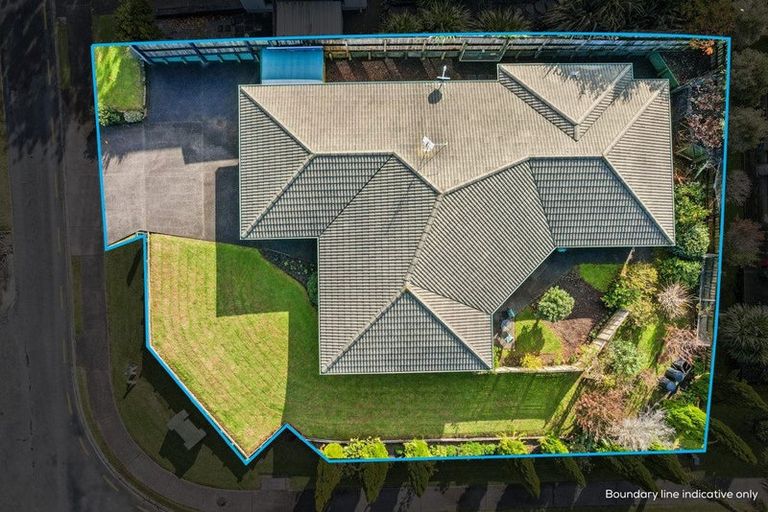 Photo of property in 24 Tauranga Place, Orewa, 0931