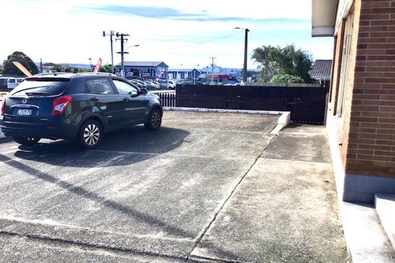 Photo of property in 287 Great South Road, Manurewa, Auckland, 2102