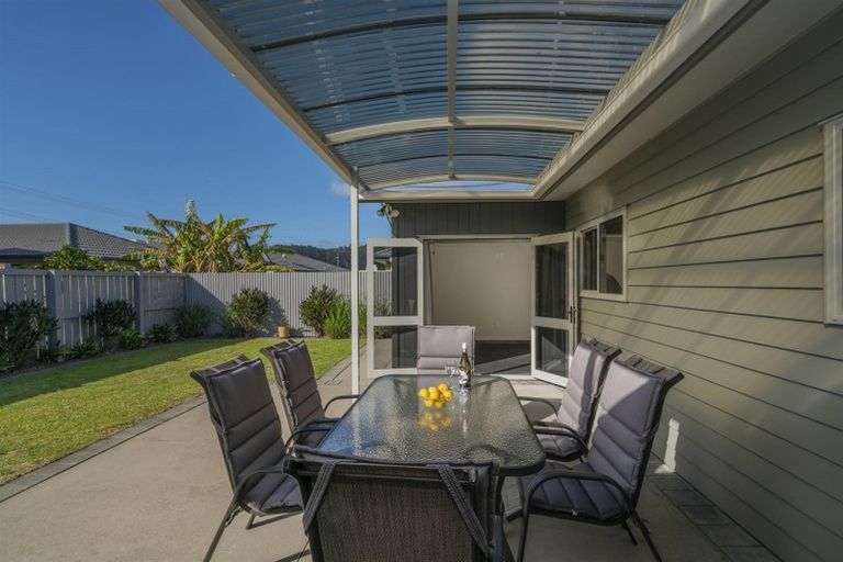 Photo of property in 1 Kenneth Avenue, Whitianga, 3510