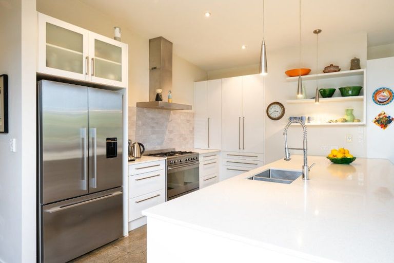 Photo of property in 42 Wellwood Terrace, Te Awanga, 4102