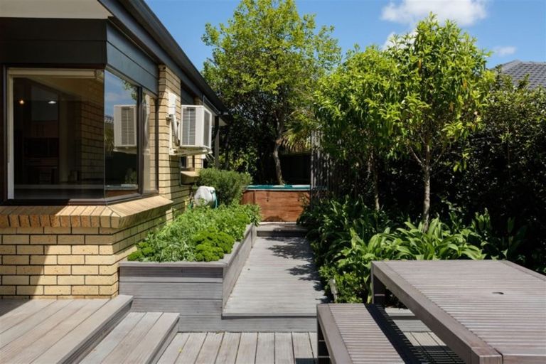 Photo of property in 14a Berwick Place, Mount Maunganui, 3116