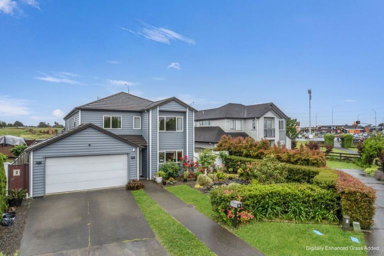 Photo of property in 33 Pickaberry Avenue, Karaka, Papakura, 2113