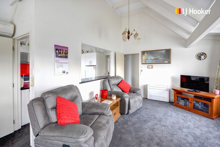 Photo of property in 16 Edwin Street, Caversham, Dunedin, 9012