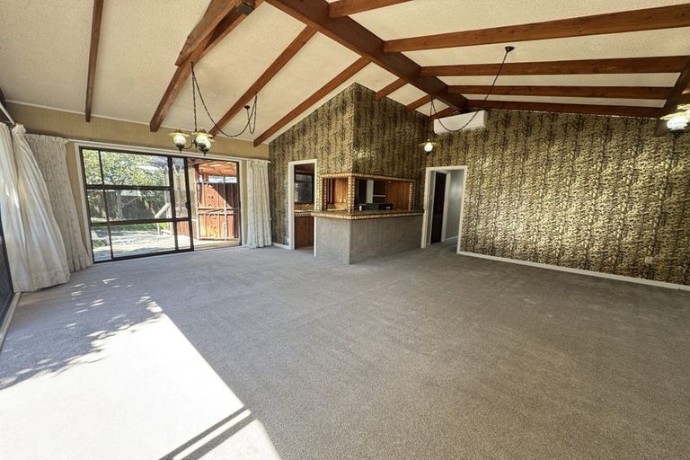 Photo of property in 55 Blakeborough Drive, Forrest Hill, Auckland, 0620