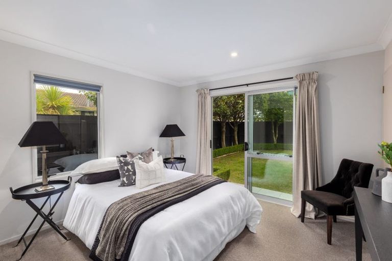Photo of property in 203 Innes Road, St Albans, Christchurch, 8052