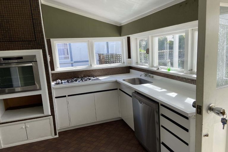 Photo of property in 76 Marsden Street, Melling, Lower Hutt, 5010