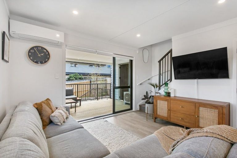 Photo of property in 3/141 Wallace Road, Mangere Bridge, Auckland, 2022