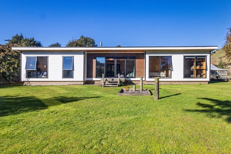 Photo of property in 18 Kaitieke Road, Raurimu, Owhango, 3990