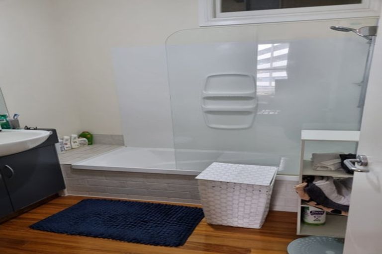 Photo of property in Columbia Apartments, 10/32u Cuba Street, Te Aro, Wellington, 6011