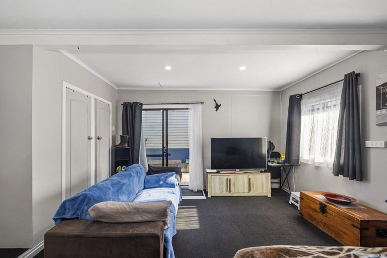 Photo of property in 77 Ford Road, Fordlands, Rotorua, 3015