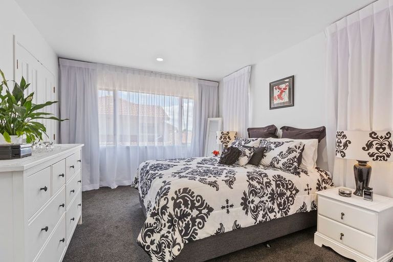Photo of property in 3b Kawaroa Close, New Plymouth, 4310