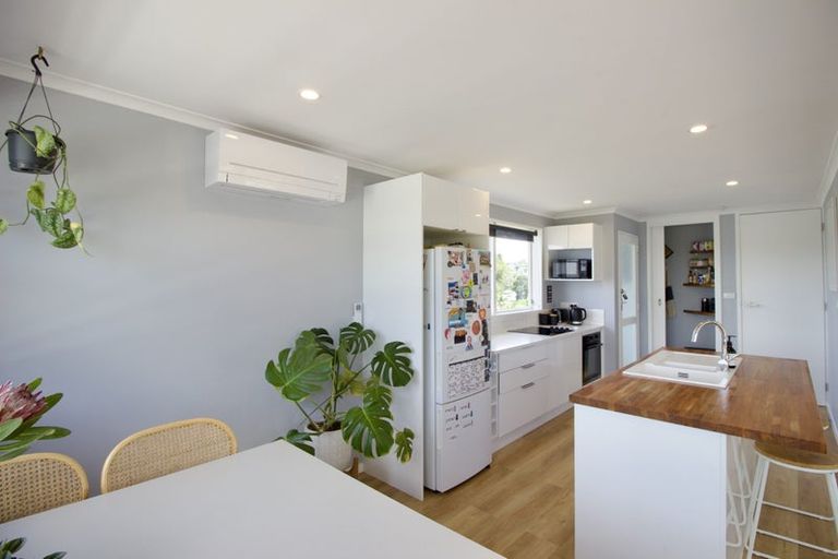 Photo of property in 53 Zealandia Road, Manly, Whangaparaoa, 0930