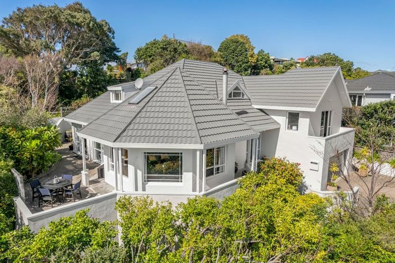 Photo of property in 20 Portage Place, Whitby, Porirua, 5024