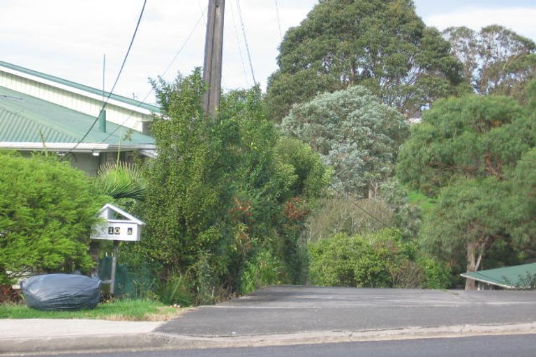 Photo of property in 100a Rosier Road, Glen Eden, Auckland, 0602