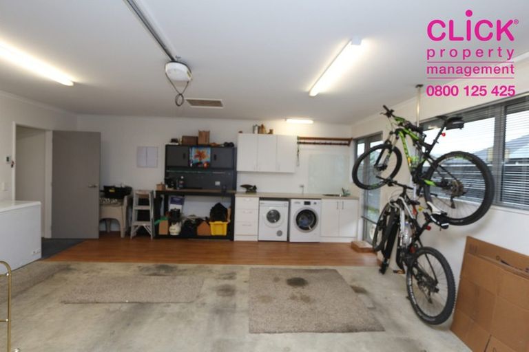 Photo of property in 20 Hagart-alexander Drive, Mosgiel, 9024