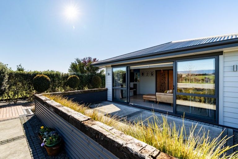 Photo of property in 662 Aorangi Road, Maraekakaho, Hastings, 4171