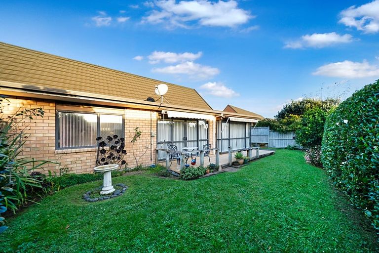 Photo of property in 10/56 Larnoch Road, Henderson, Auckland, 0610