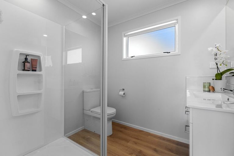 Photo of property in 65 Riley Crescent, Papamoa Beach, 3118