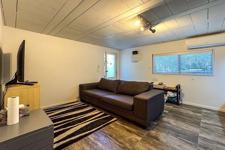 Photo of property in 3 Hebe Place, Birkenhead, Auckland, 0626