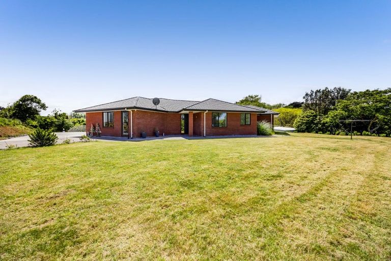 Photo of property in 202 Turuturu Road, Hawera, 4674